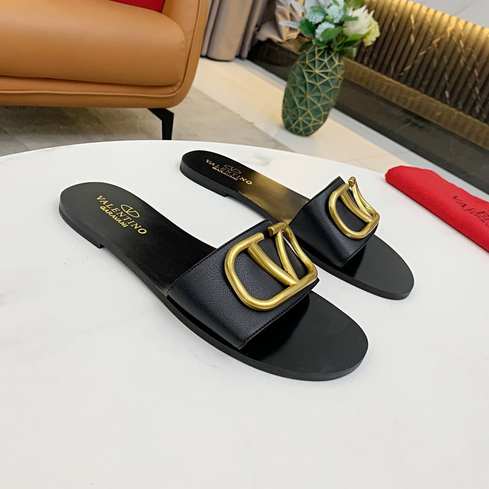 VALENTINO VLOGO SIGNATURE grained cowhide decorative elements slipper sandals (heel height 0.5 cm)